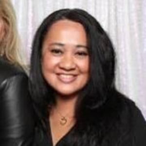 Meet your Posher, Leslie